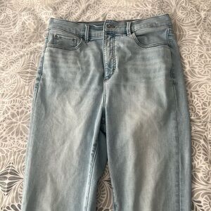 Ann Taylor light wash skinny high rise jeans sz 10